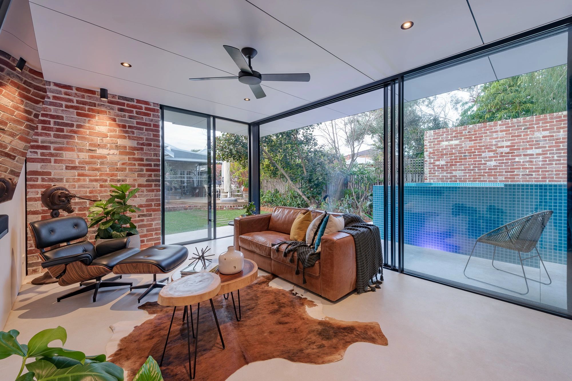 G2 Double Glazed Windows and Doors Aluminium Double Glazed Windows